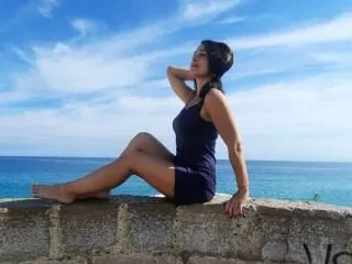 Image de profil du modèle de webcam MonicaMelano