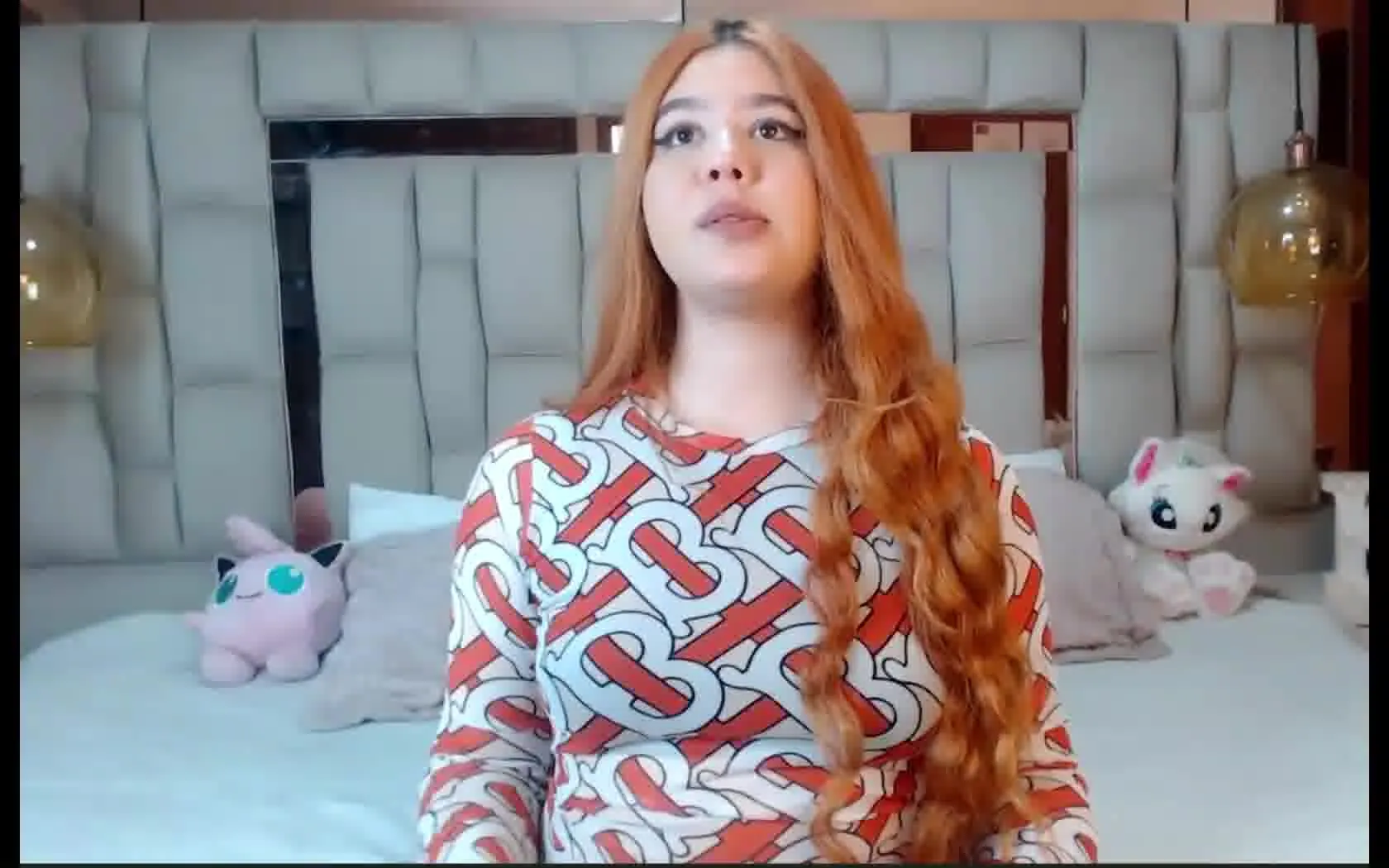 Intérprete LoanaMiller Video 1
