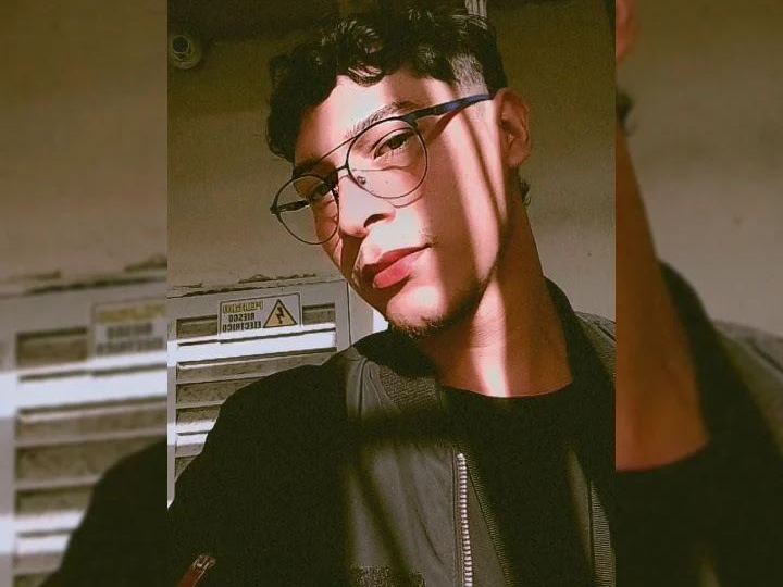 Yisusbaeii Profilbild des Cam-Modells