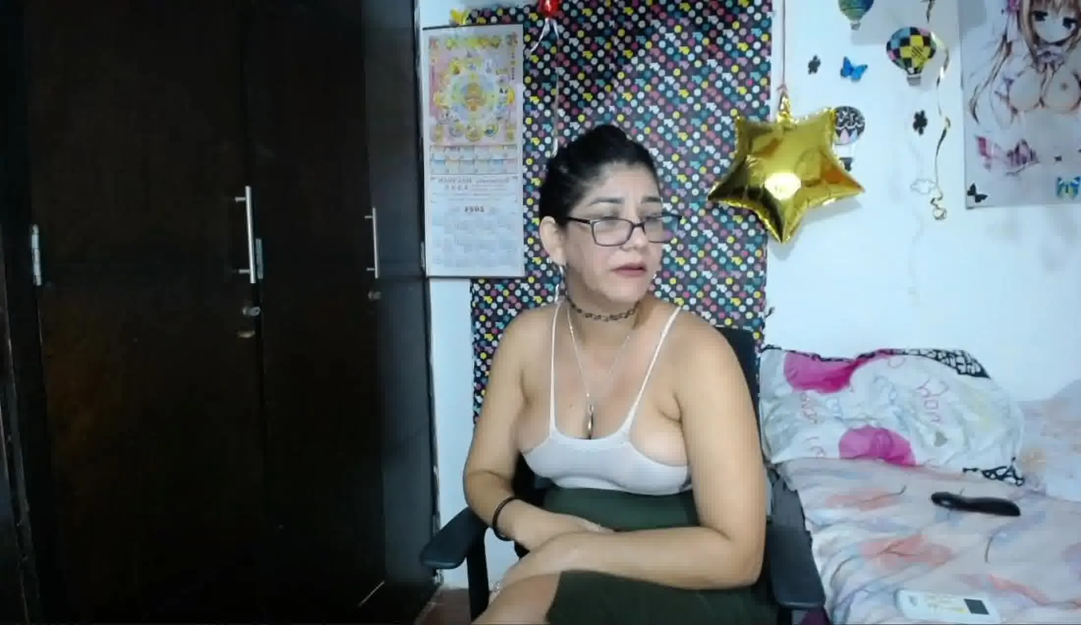 Interprète DeliaHot Vidéo 1
