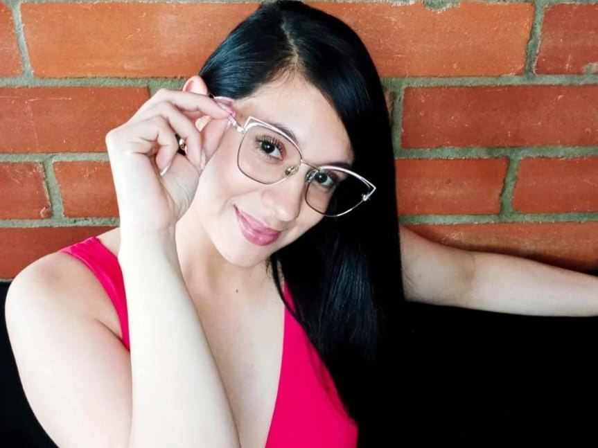 TaraCutte profielfoto van cam model