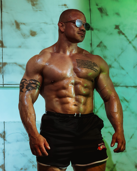 Performer odysseuss Photo 4