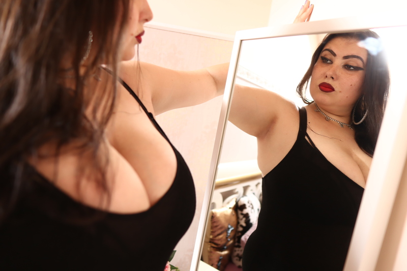 Interprete BustyLoveXX Foto 7