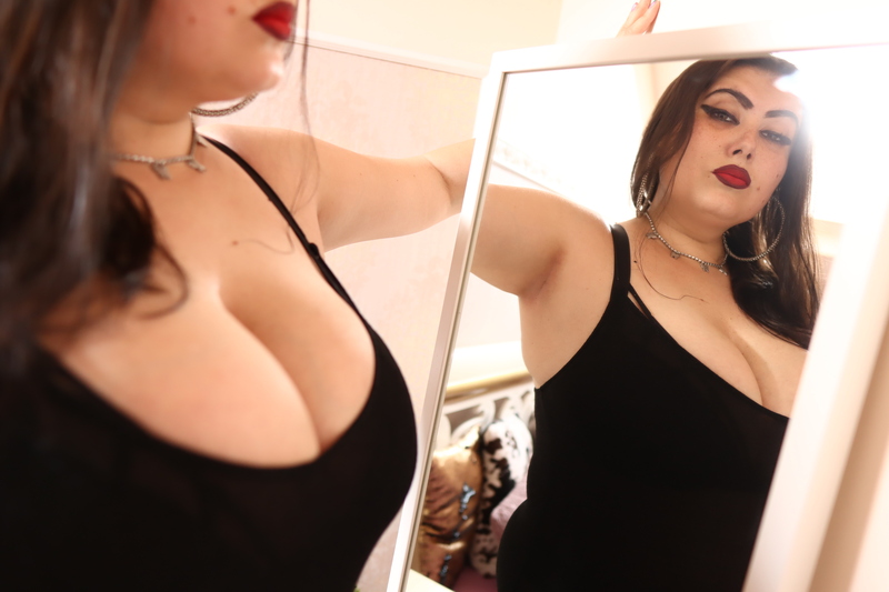 Interprete BustyLoveXX Foto 6