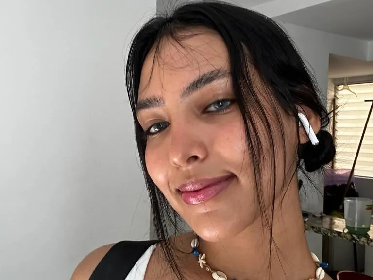 Foto de perfil de modelo de webcam de bluesky37