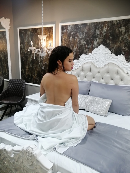 Performer SaraColemaan Photo 9