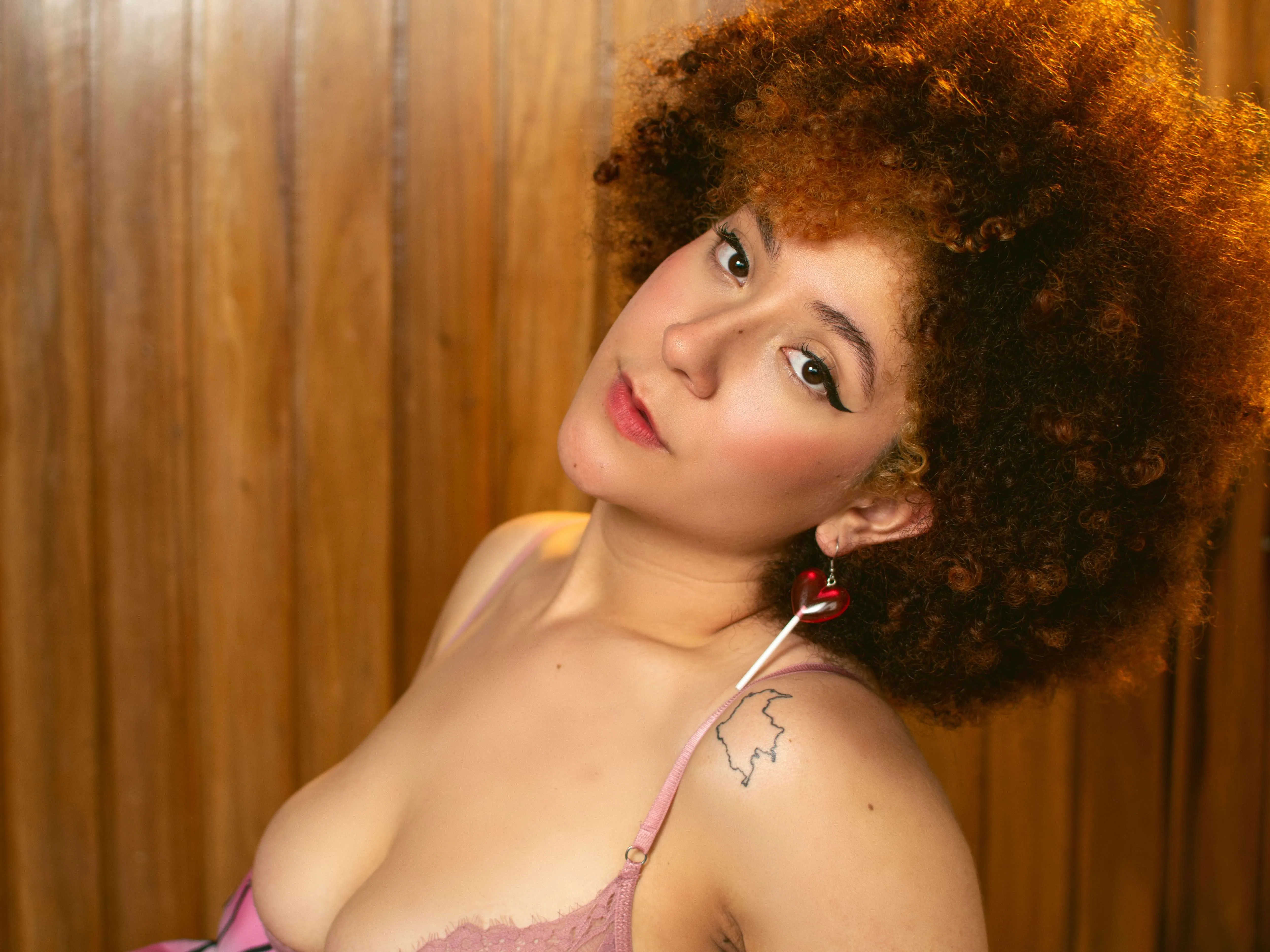 CarolineCooperr profilbild på webbkameramodell