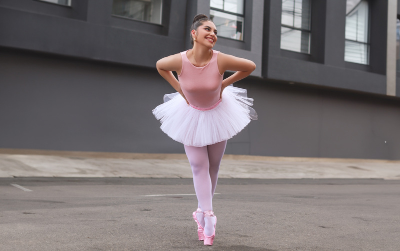 Performer SeleneJonnes Photo 2