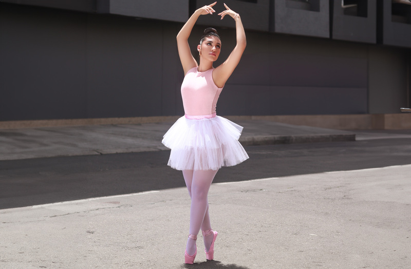 Performer SeleneJonnes Photo 4