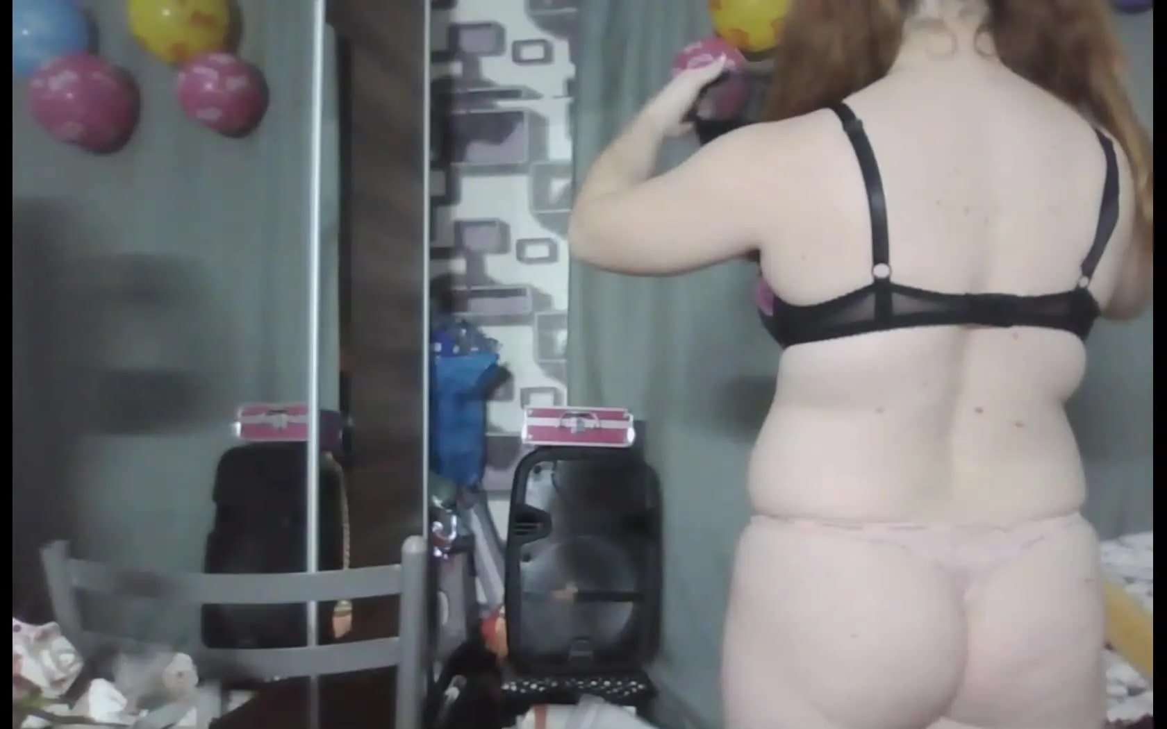 Interprète KAMIYLLE Vidéo 1