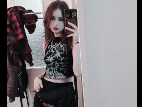 Image de profil du modèle de webcam Buttercup18