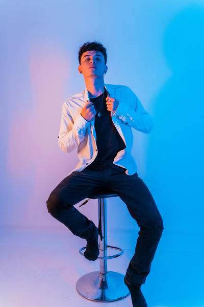 Performer JonasGreen Photo 1