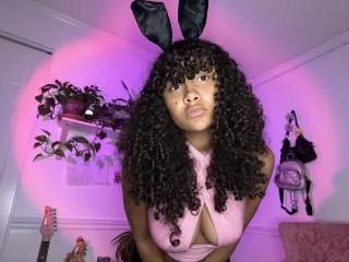 Image de profil du modèle de webcam MistressLola