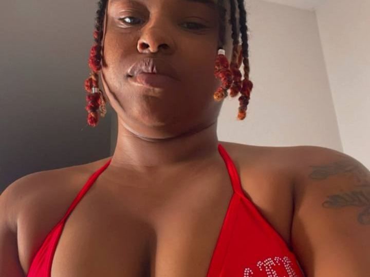 ReecieOfficial cam model profile picture 