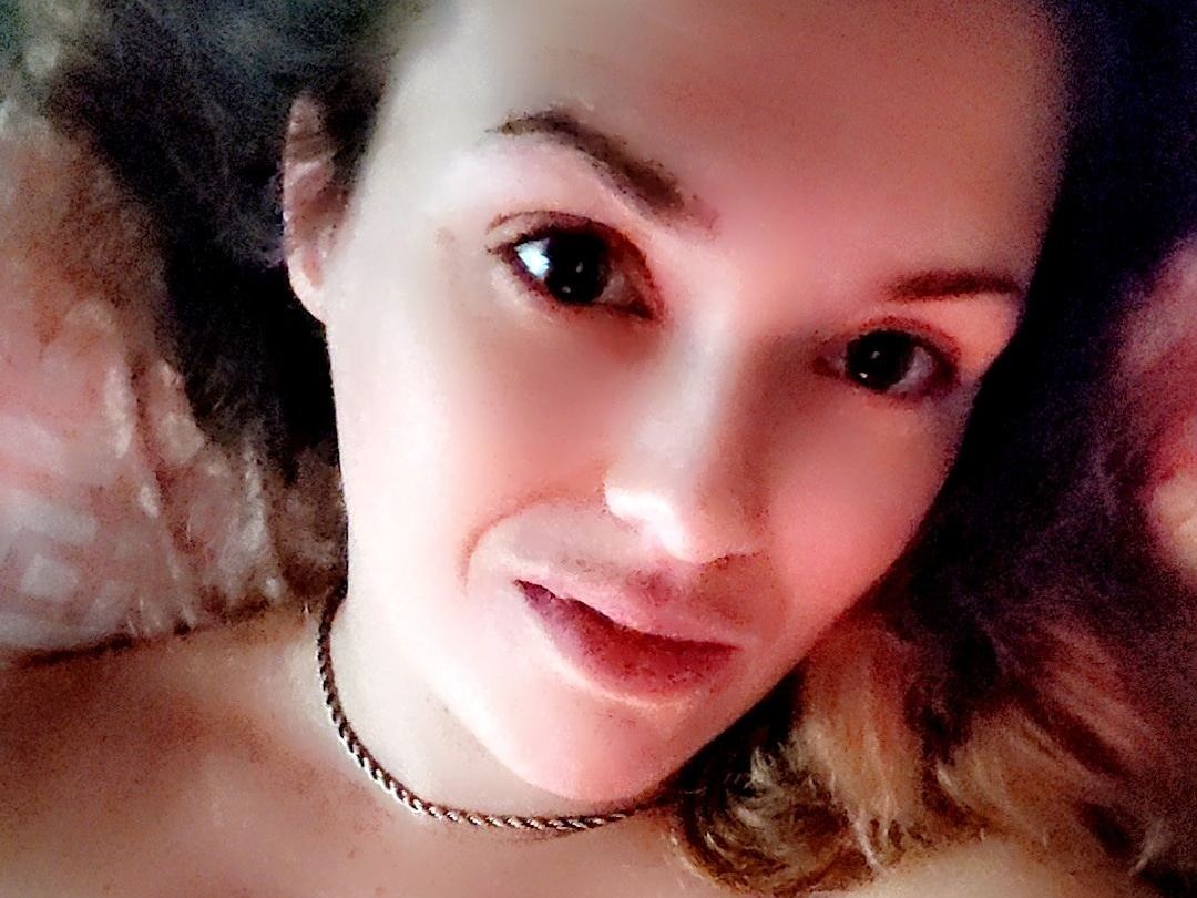 Lolo6968 immagine del profilo del modello di cam