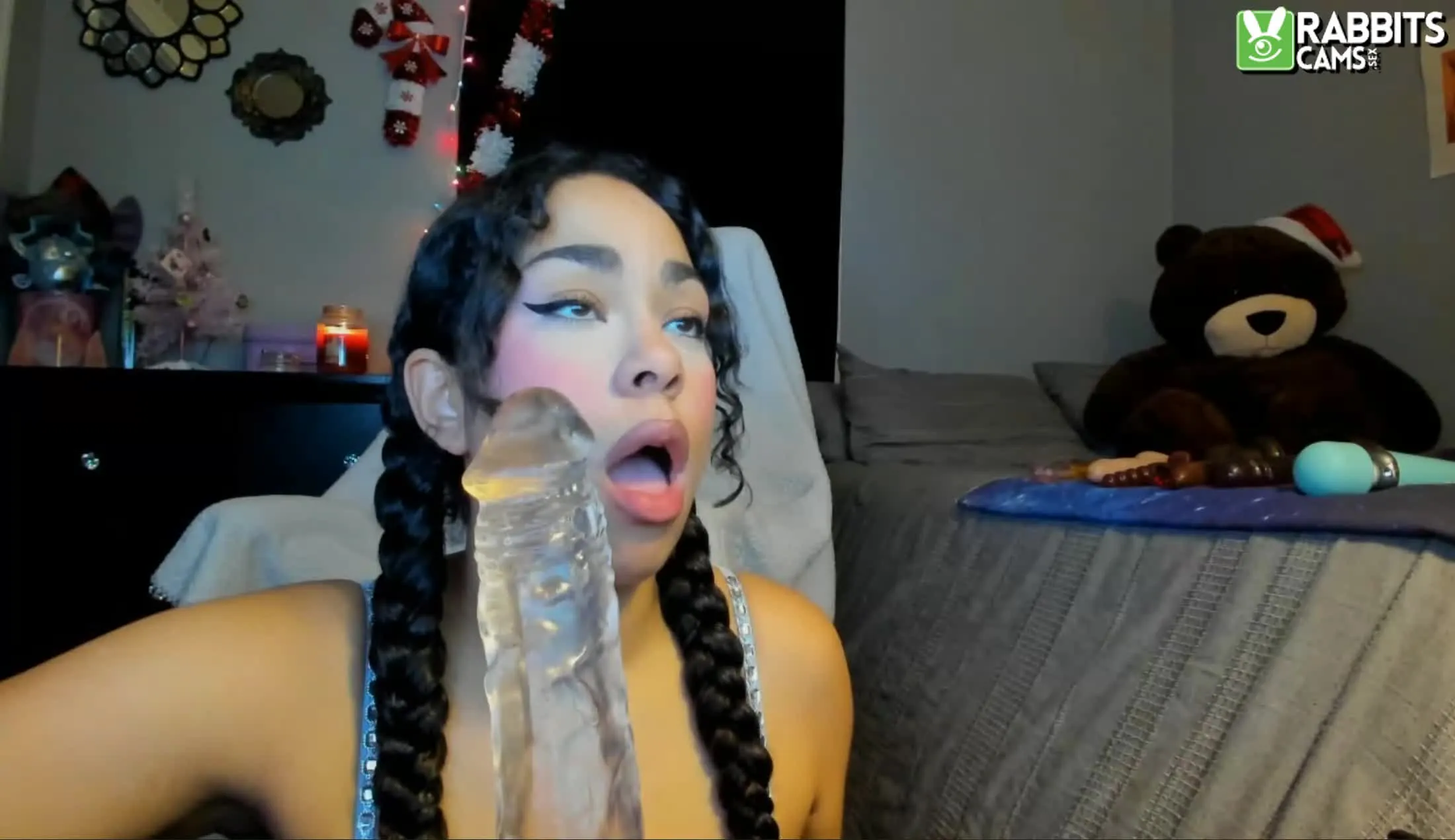 Artist mixedbaedd Video 1