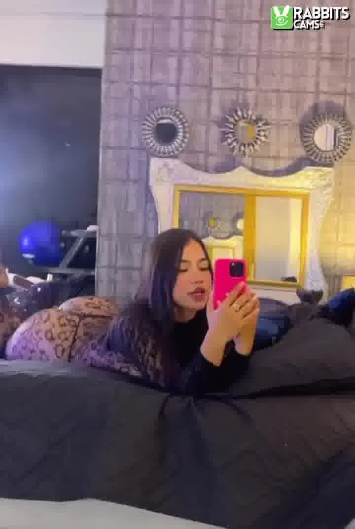 Artist MeilynDuque Video 3