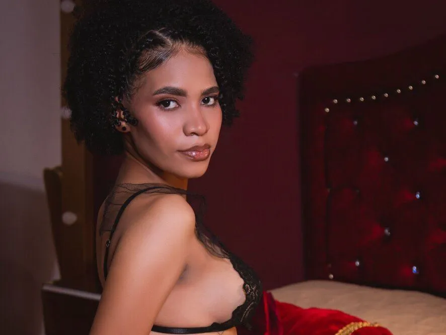 LucyyhCoperr profilbild på webbkameramodell