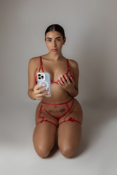 Intérprete FelicityAdamss Foto 3