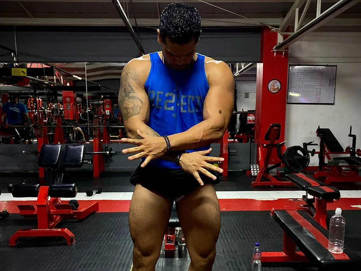 Imagen de perfil de modelo de cámara web de Connor028