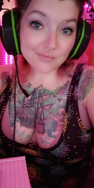 Utøver PoisonedxPeach Bilde 5