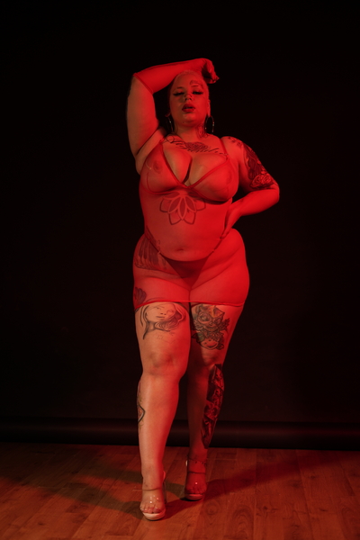 Performer ravennasopphiaa Photo 4