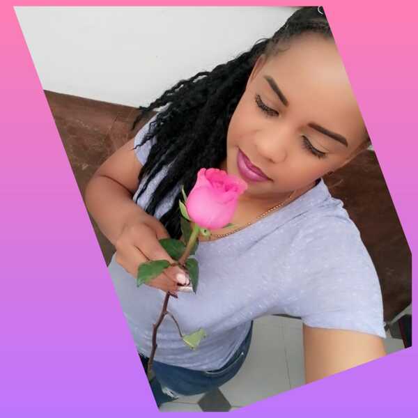 Darsteller DayannaMulatica Foto 7