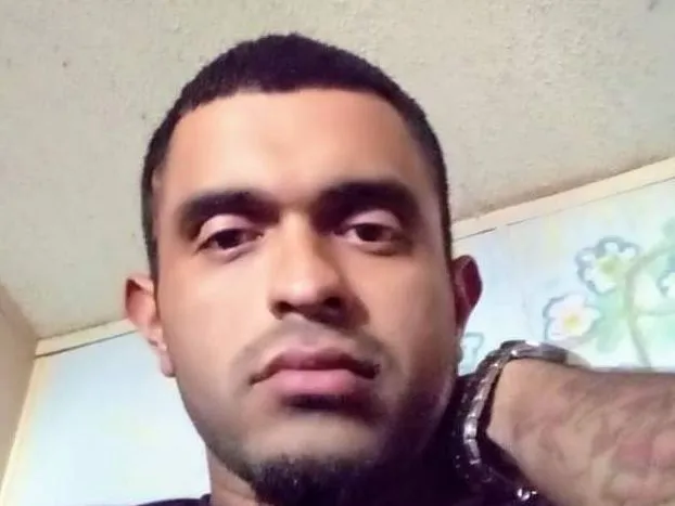 Foto de perfil de modelo de webcam de MrSneakyLink