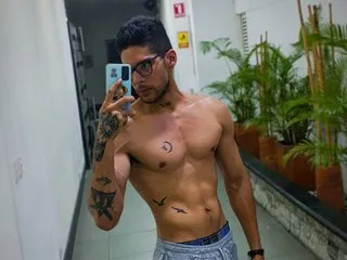 JeanOlimpo21 Profilbild des Cam-Modells