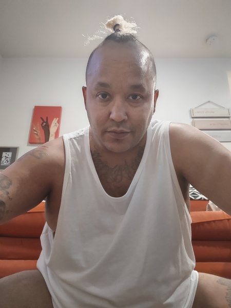 Intérprete ughohmikeyoh Foto 3