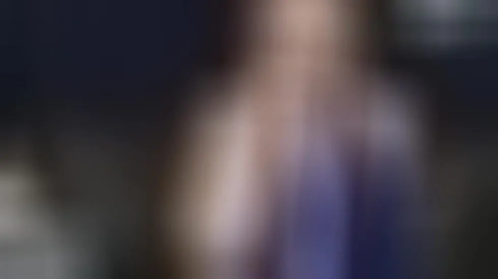 Artist DaisyKnickers Video 1
