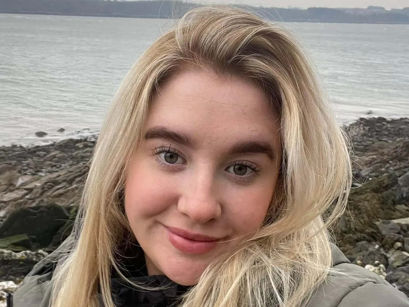BelleH97 profilbild på webbkameramodell