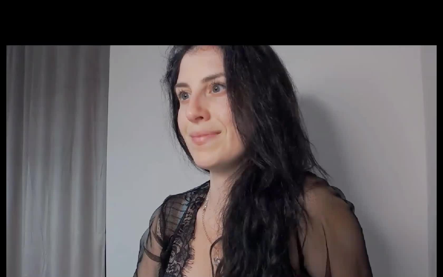 Interprète NansyKiss25 Vidéo 1