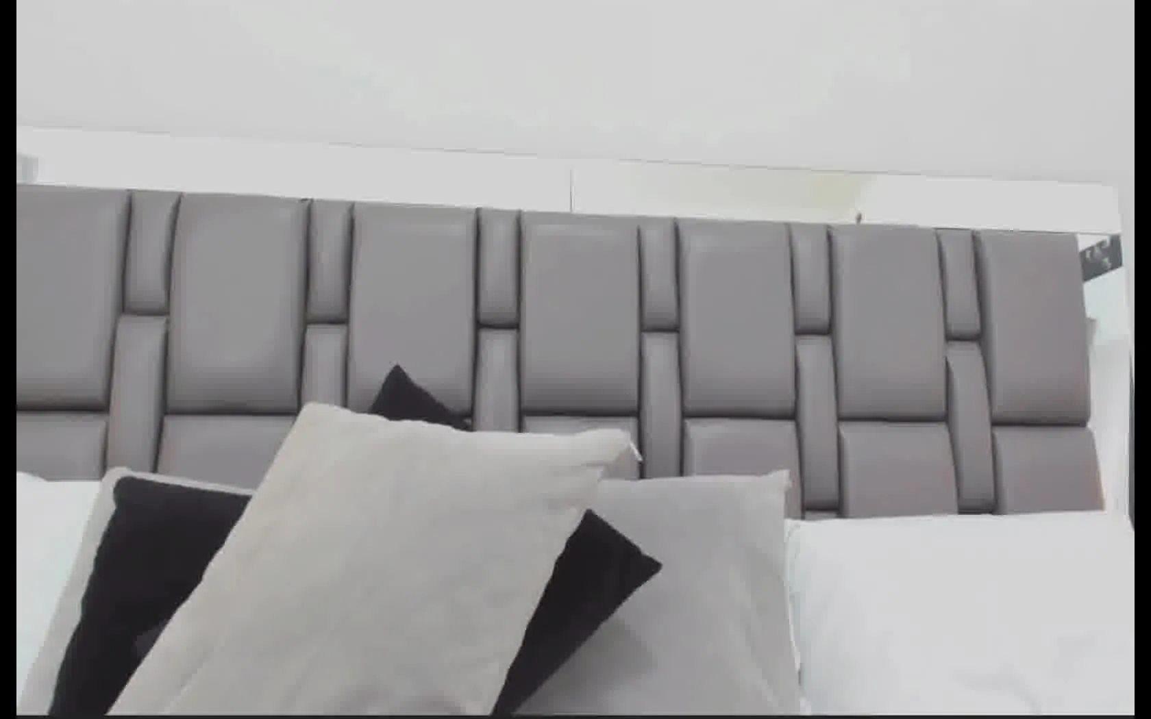 Interprète KatteeHoodD Vidéo 1