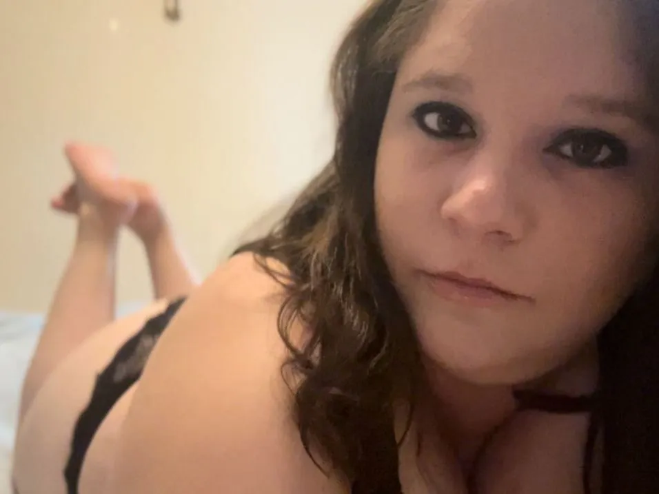 Image de profil du modèle de webcam KittyTitties