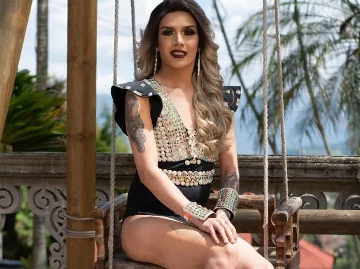 Profilbilde av GabrielaBigCocktss webkamera modell