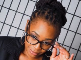 SavviDivine cam model profile picture