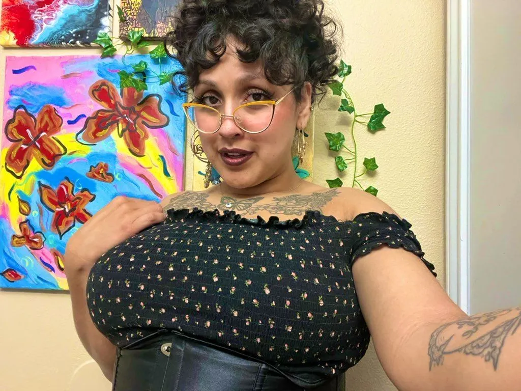 Image de profil du modèle de webcam ROSAXXXMARIPOSA