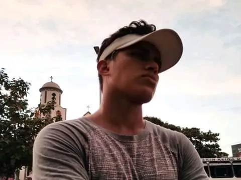 Image de profil du modèle de webcam EdwardRaws