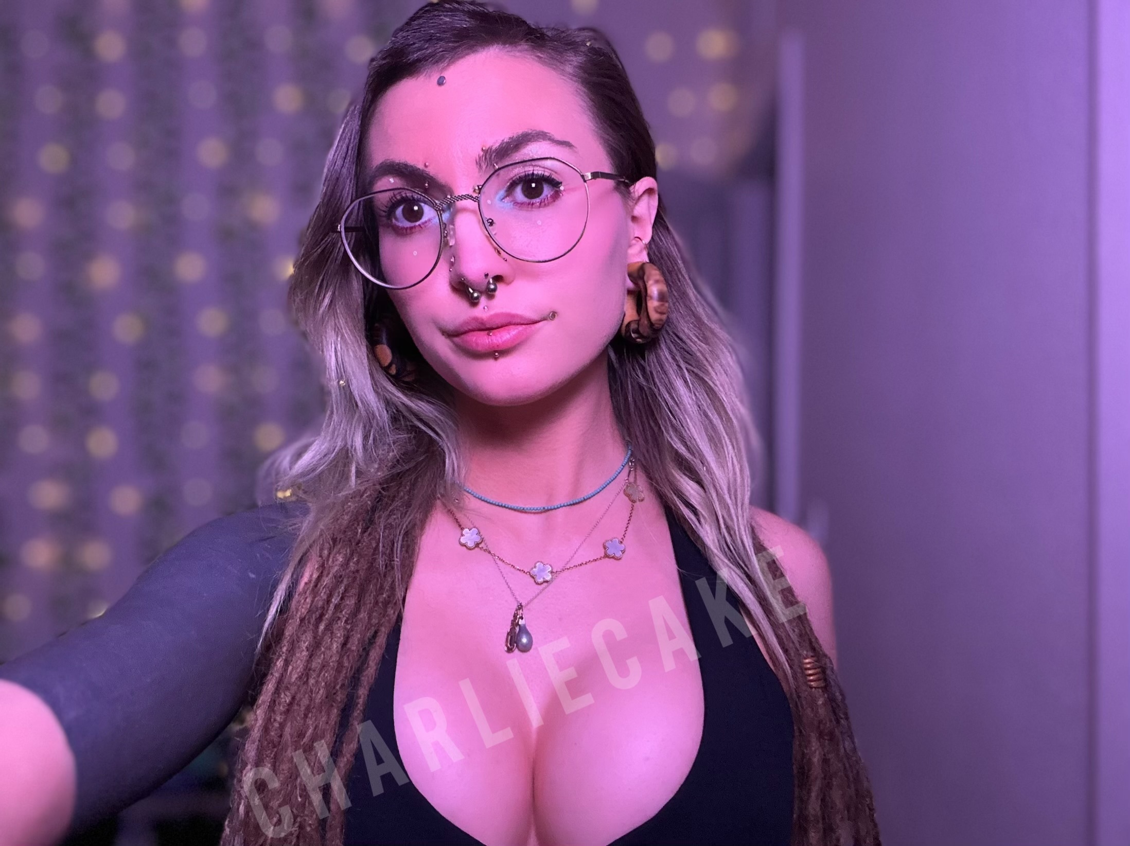 Utøver CharlieCake Bilde 6