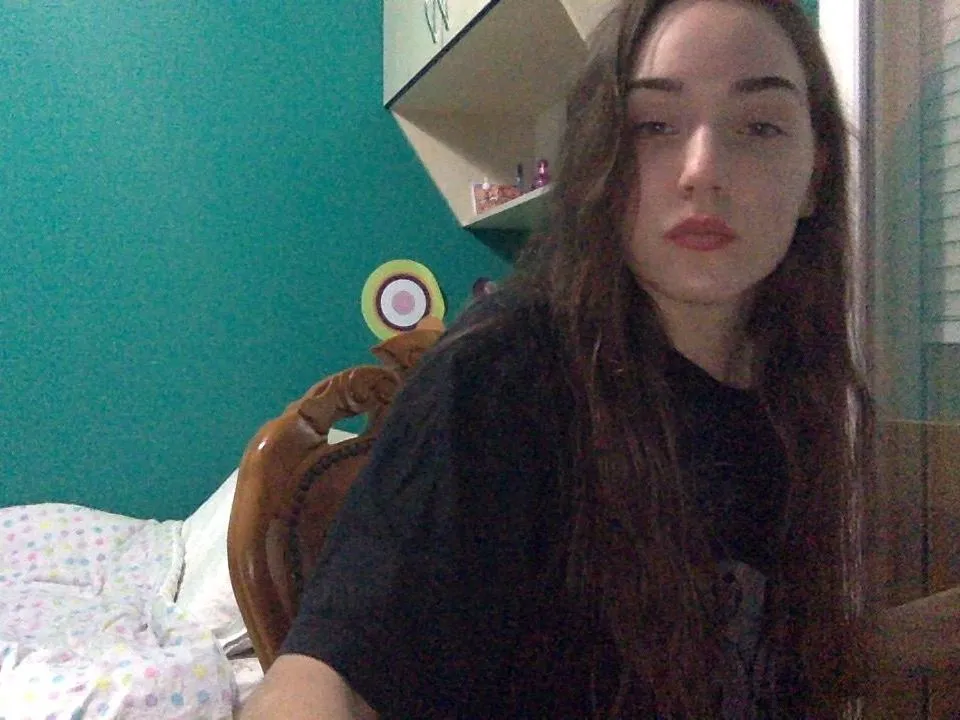 sarawellz Profilbild des Cam-Modells