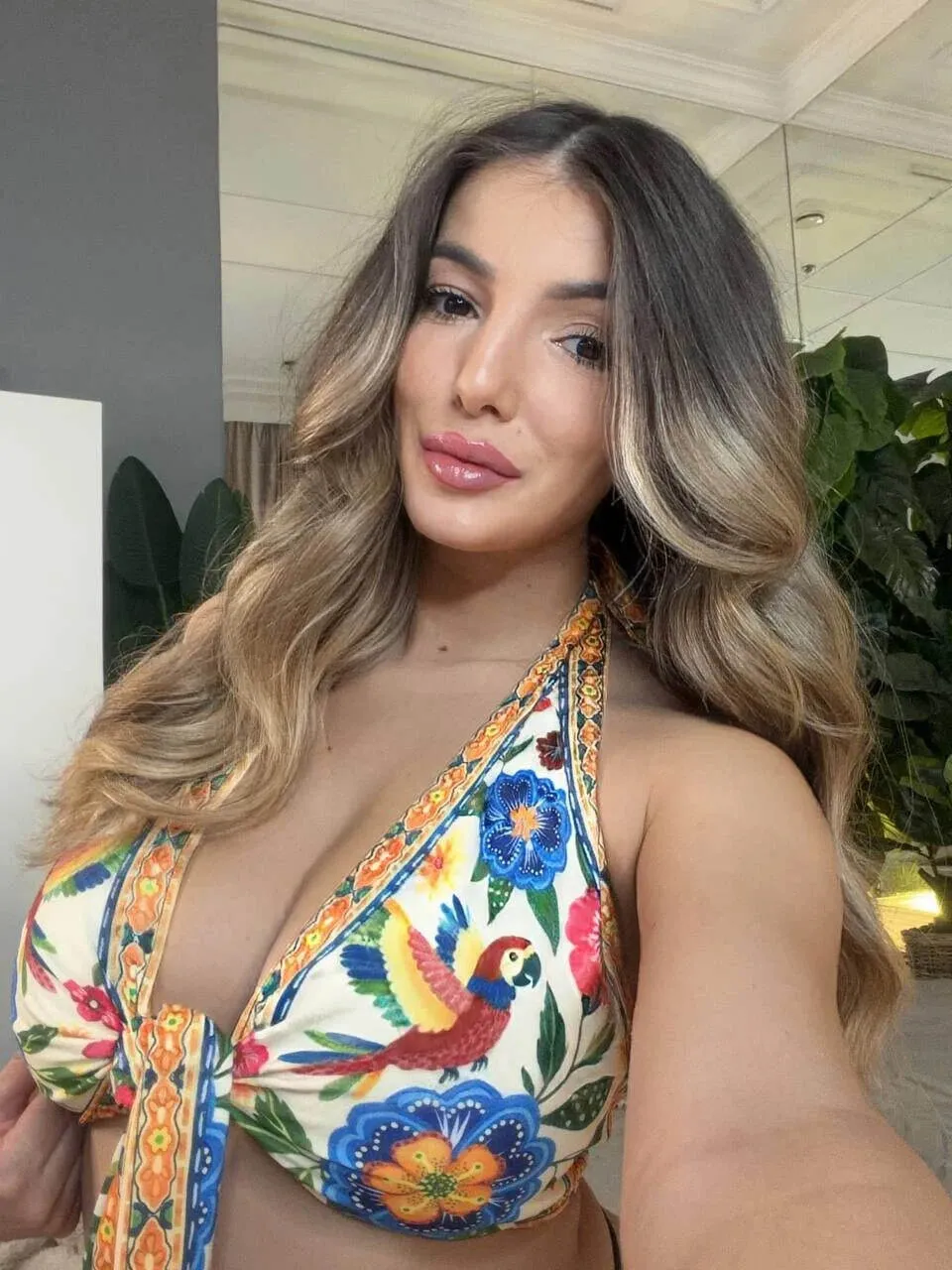 Artiest EllaHale Foto 7