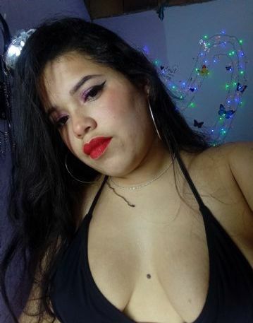 Artiest HornyMiaXXX Foto 3