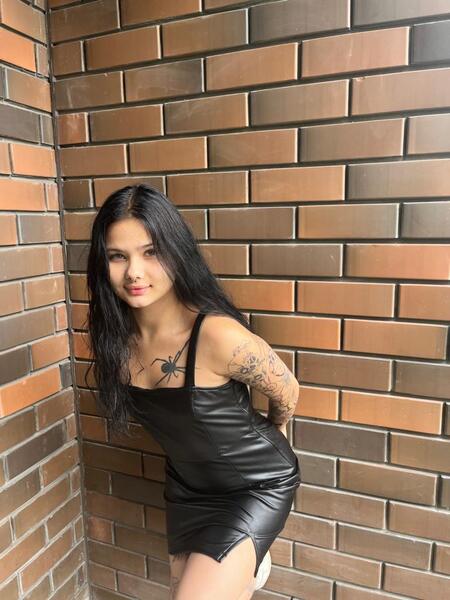 Interprète MiroslavaGreen Photo 4