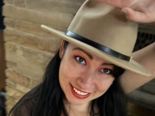 Image de profil du modèle de webcam CreamTV69