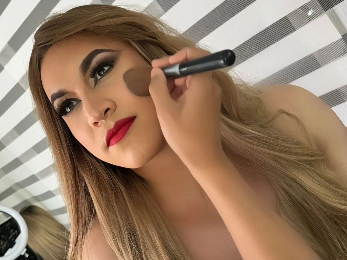 ZentellaBorbon cam model profile picture