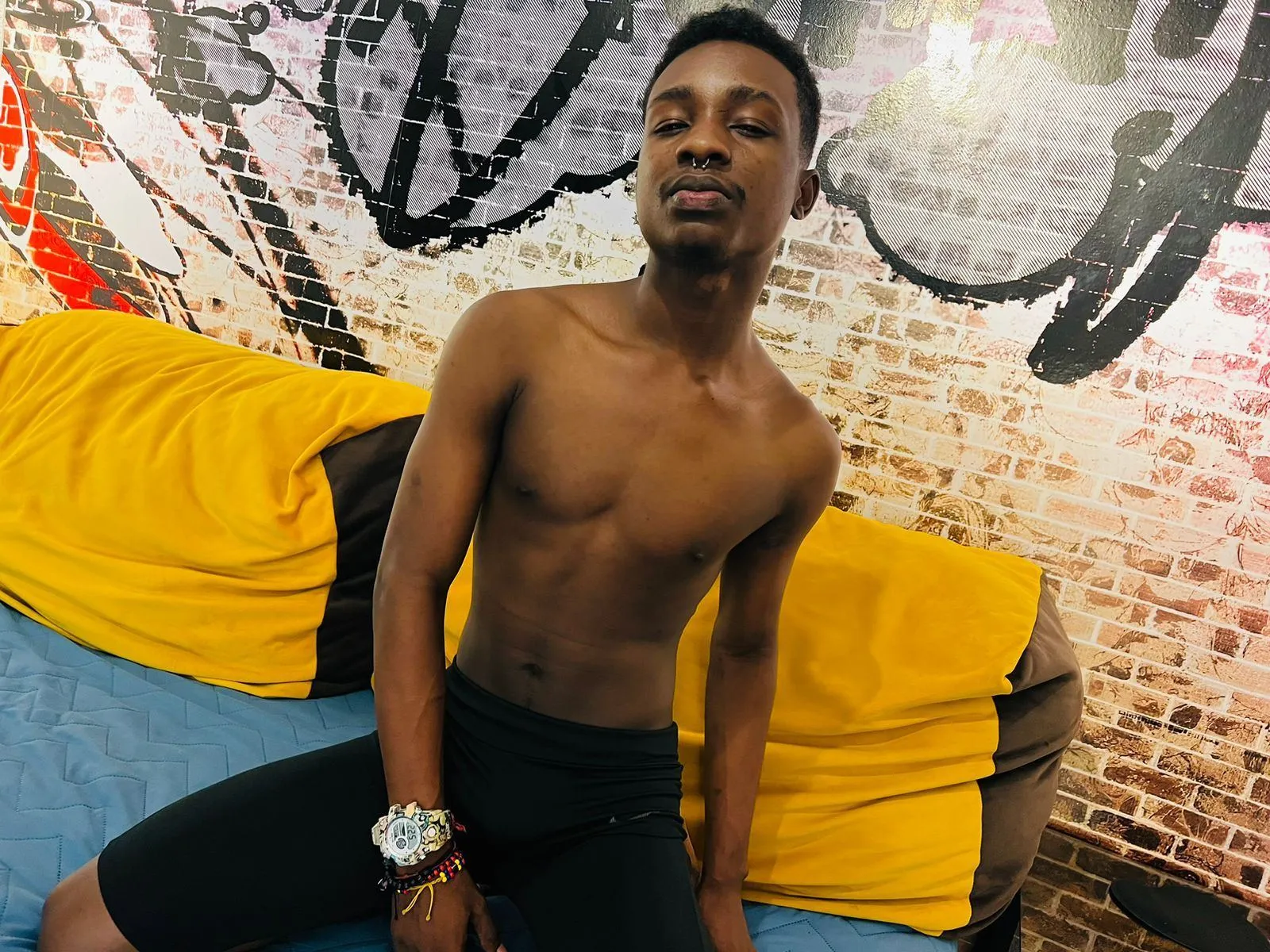 Image de profil du modèle de webcam RobKenian