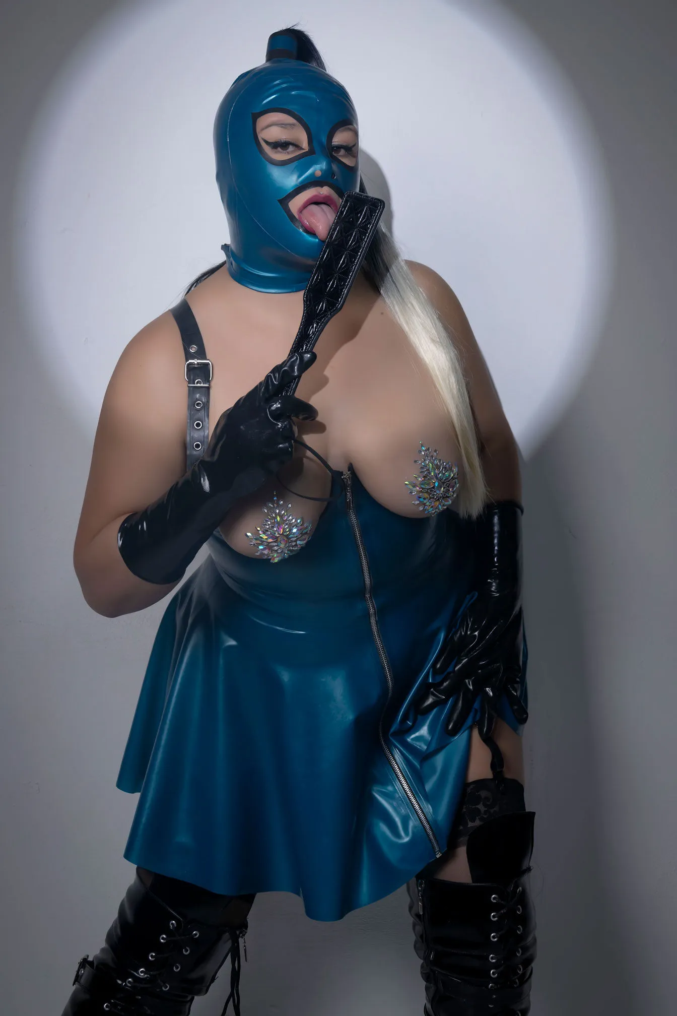 Performer JadeLion Photo 5