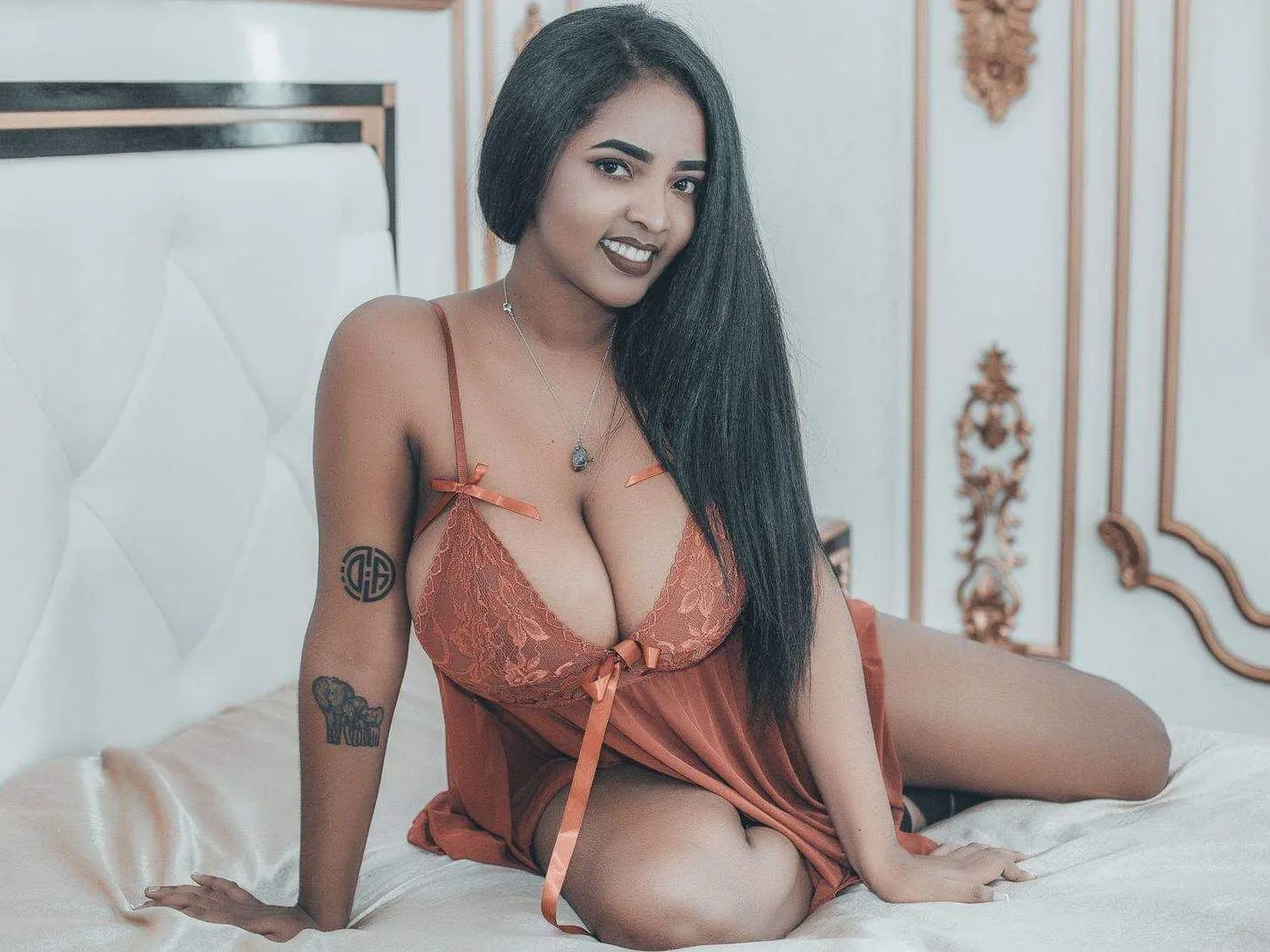 Foto de perfil de modelo de webcam de KataleyaSaens