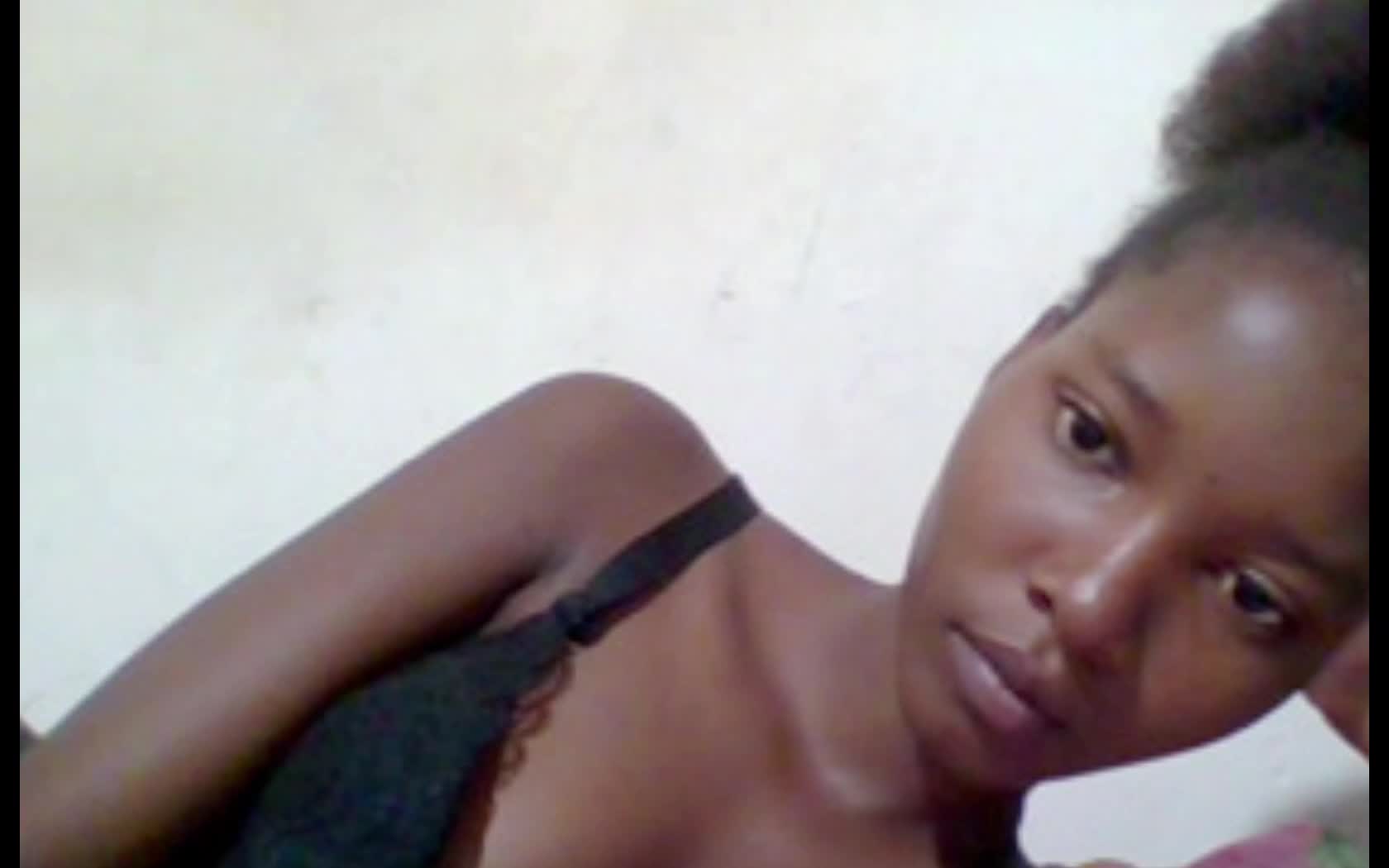 Artist Apple99y Video 1